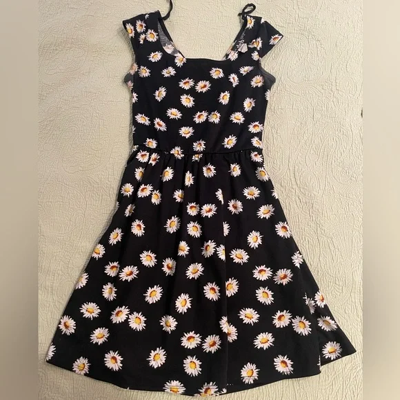 Deb Dresses | Deb Black Dress with Daisy Pattern | Color: Black/White | Size: S | Ryenmfrazier's Closet